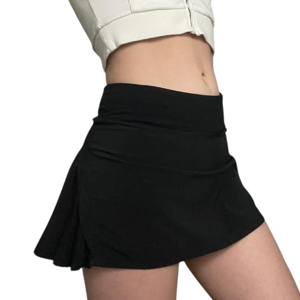 Lululemon Athletica Black Active Tennis & Golf Active Mini Skort - Picture 2 of 8